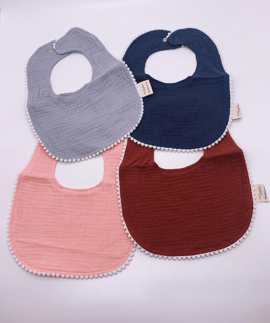 Baby pom pom cotton muslin bib