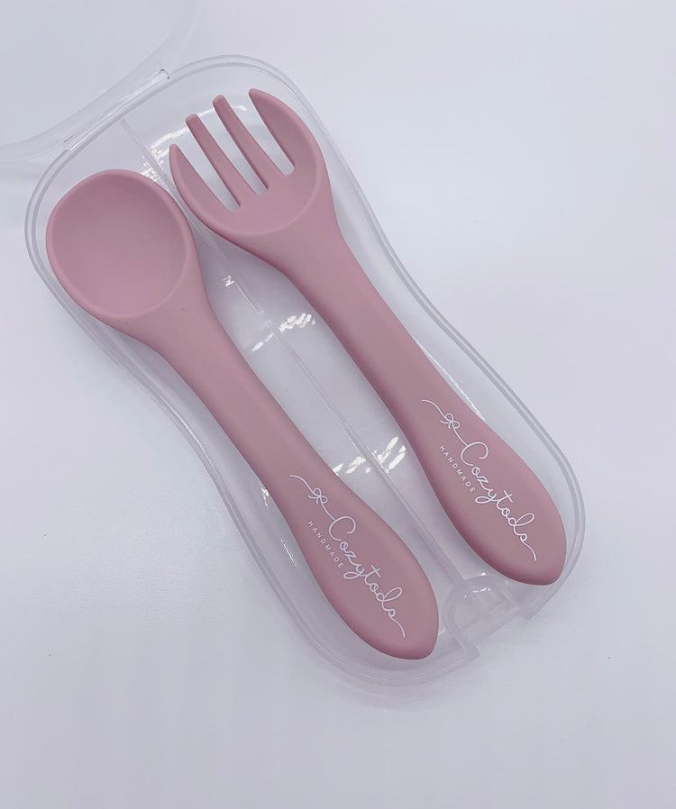 Baby utensils with casing