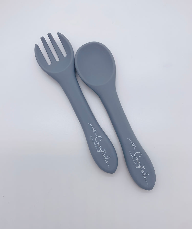 Baby utensils with casing